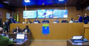 Câmara Municipal de São Luís derruba 15 de 17 vetos de Braide