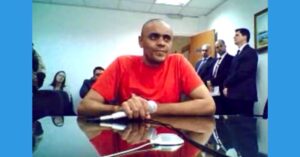 PF conclui que Adélio agiu sozinho em ataque a Bolsonaro