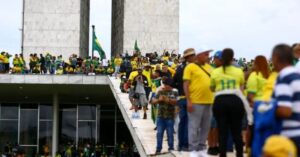 Pai que abusou da filha tem pena menor que condenados do 8/1