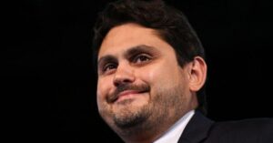 Aliados veem Juscelino confiante em arquivamento de inquérito