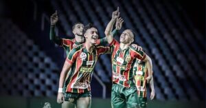 Atacante Pimentinha brilha na vitória do Sampaio Corrêa