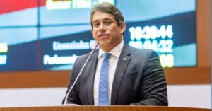 Osmar Filho tirará licença da Assembleia Legislativa