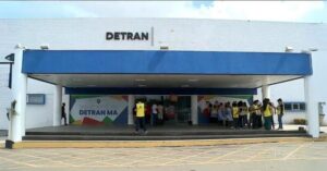 Governo do MA é alvo de cobranças por paralisação do Detran