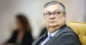 Flávio Dino solicita julgamento do caso TCE-MA no STF