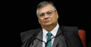 Flávio Dino rejeita recurso do Congresso sobre emendas