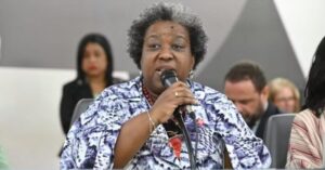 Ministra é investigada por rombo de R$ 177 mi na Educação