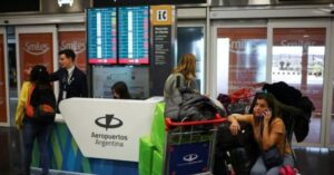 Gastos de brasileiros em viagens internacionais diminuem