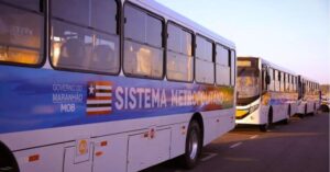 Fernando Braide acusa governo por entrega de ônibus usados