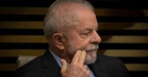 Governo Lula não divulga pautas de 89% das reuniões oficiais