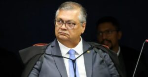 Dino proíbe município de pagar honorário de êxito a advogado