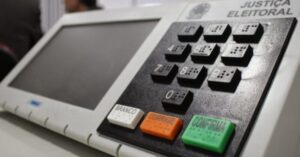 Reeleição chega a 93,7% em cidades com emendas Pix