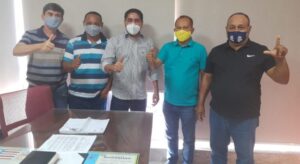 Zé Inácio se reúne com pré-candidatos a prefeito…