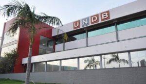 UNDB mantém aulas presenciais mesmo com a greve de Ônibus