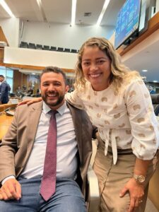 Deputado do PSB declara voto em Bolsonaro