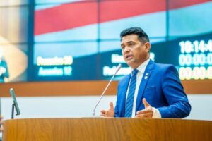 Assembleia aprova moção de apoio ao desembargador Bayma