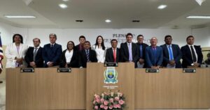Câmara de Timon aprova PL que concede aumento aos professores da educação básica