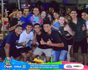 Enquanto a “oposição esperneia e cria factóides, O Carnaval de Caxias foi um sucesso de público, segurança e muita animação! Mais de 60 mil pessoas curtiram a última noite do Carnaval