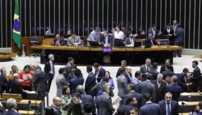Deputados aprovam fim da ‘saidinha’ de presos