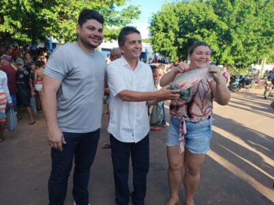 Através do prefeito Zezão a Prefeitura de Governador Luiz Rocha mantém tradição de distribuir peixe para milhares famílias do município