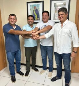 Prefeito Toinho Patioba se reúne e recebe apoio do vice-governador Felipe Camarão