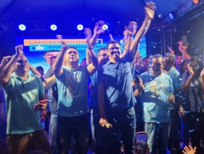 O povo comemora o lançamento oficial das pré-candidaturas de Romeu Patioba e Felipe Gonçalves a prefeito e vice de Gonçalves Dias