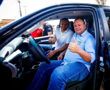 Em meio a inaugurações, Brandão é recebido com festa em Santa Inês onde reafirma apoio total a Felipe dos Pneus