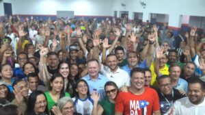 Em meio a inaugurações, Brandão é recebido com festa em Santa Inês onde reafirma apoio total a Felipe dos Pneus