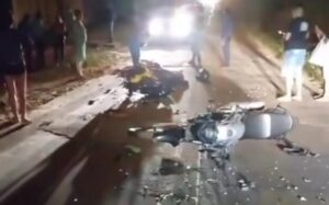 Motociclistas batem de frente e morrem na estrada do Quebra Pote; garupa ficou ferida
