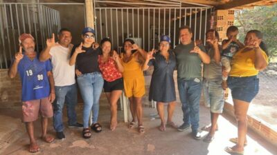 Em Jatobá funcionários da Prefeitura entregam os empregos e vão apoiar pré-candidatura de Leo do Banco