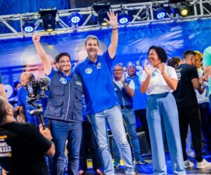 Braide e Dr Joel arrastam mais de mil apoiadores em ato de campanha