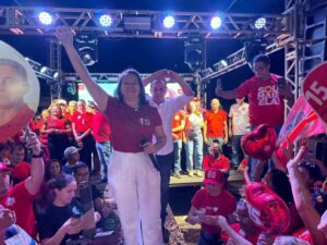 Pesquisa confirma favoritismo de Luciana Leocádio com 52,5% das intenções de voto em Buriti Bravo