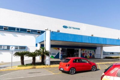 Detran moderniza serviços e 1º emplacamento e transferência de veículos passam a ser online