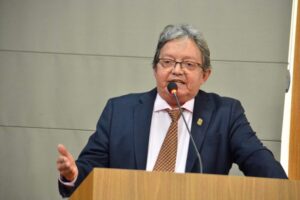 Dr. Gutemberg destaca participação da Câmara na 8ª Semana Nacional de Arquivos