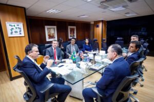 Brandão tem agenda extensa de encontros com ministros em Brasília