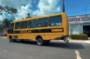 Prefeito Zé Martinho garante novo ônibus escolar para Cantanhede