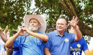 Confirmando liderança na corrida eleitoral, Prefeito Edésio Cavalcanti realiza maior comício da história no povoado Nova Caxias