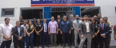 Governo entrega reforma de delegacias na Grande Ilha e determina mais 15 obras no interior do estado