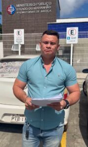Braz Amaral omite que proposta de financiamento no Banco do Brasil visa aquisição de placas de energia solar para prédios municipais de Santa Helena