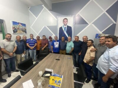 Muito prestigiada a posse de Júnior Bilio, Neto Ibope e Josias Brasil com secretários municipais da gestão Fernando Pessoa