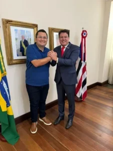 Prefeito Flávio Amorim recebido no palácio dos leões por Felipe Camarão