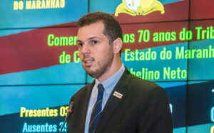 Rodrigo Lago renuncia a cargo na Assembleia para advogar