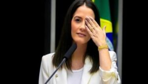 Deputada federal do PL do Mato Grosso, Amália Barros morre aos 39 anos