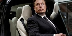Elon Musk volta ao posto de americano mais rico do mundo na lista da Forbes