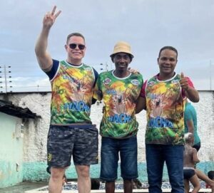 Gilmar e Charles prestigiam 18ª edição do Bloco Pautiacha em Peri Mirim