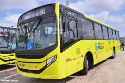 Braide prioriza Carnaval e não coloca ônibus extras suficientes para São Luís Gospel