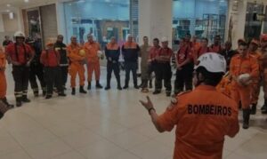 Corpo de Bombeiros tem trabalho reconhecido em perícia no rio Anil Shopping…