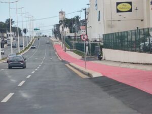 Calçada vermelha, ciclovia de Braide começa ser feita