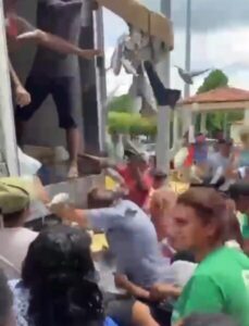A humilhante distribuição de pescado no interior maranhense…