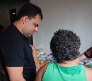 Álvaro Pires mantém agenda de doação de alimentos…