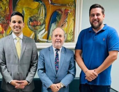 Vereador Daniel Barros protocola denuncia em São Luís contra o prefeito Fábio Gentil